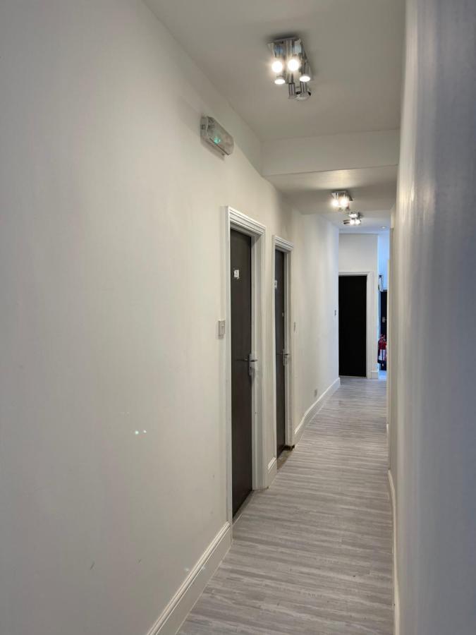 Buller Hotel - London Кройдон Экстерьер фото